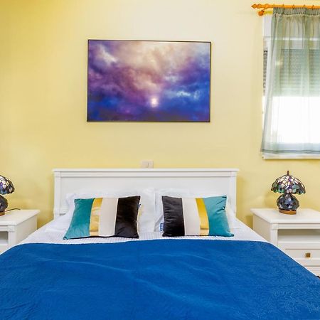 Apartmani Monte Pola Esterno foto