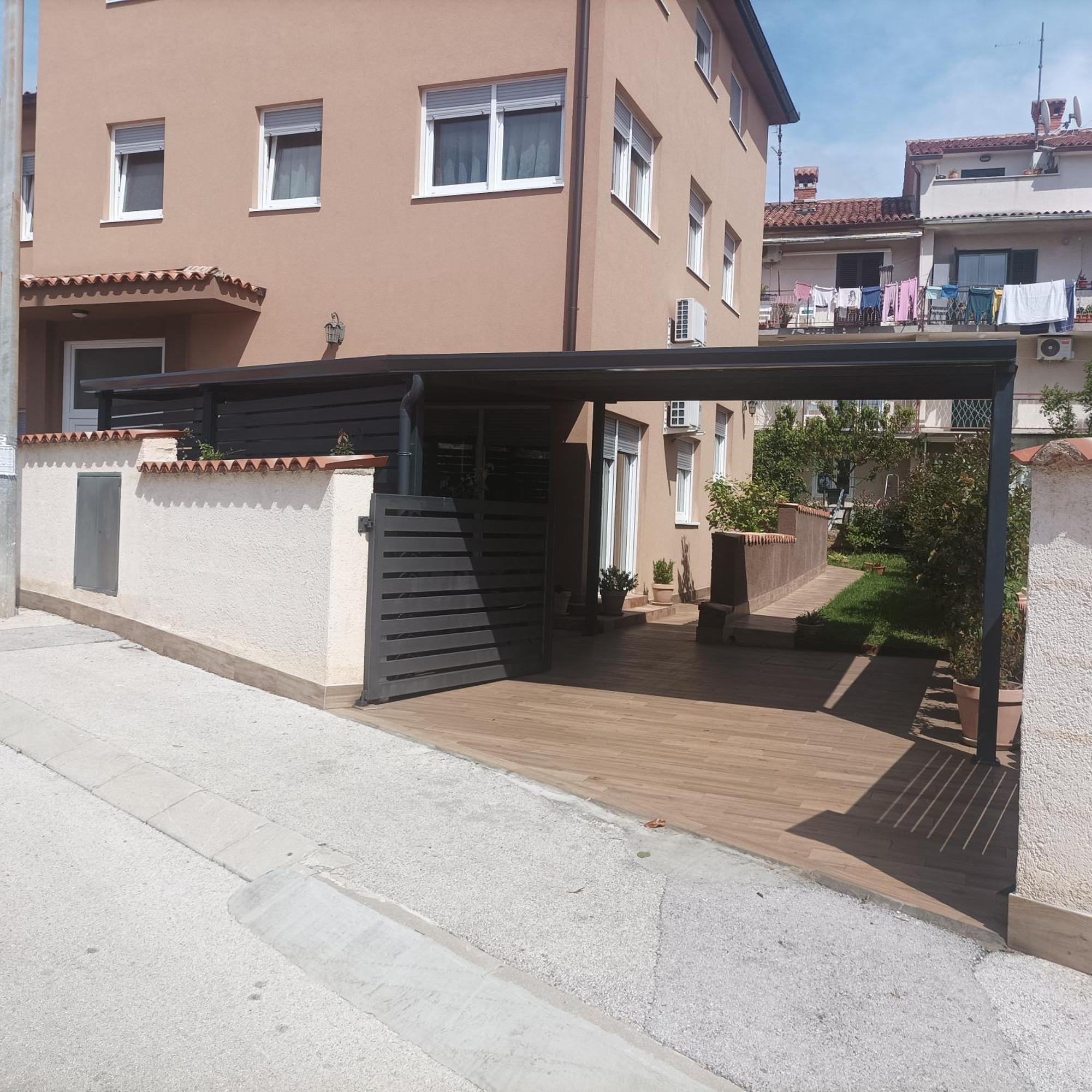 Apartmani Monte Pola Camera foto