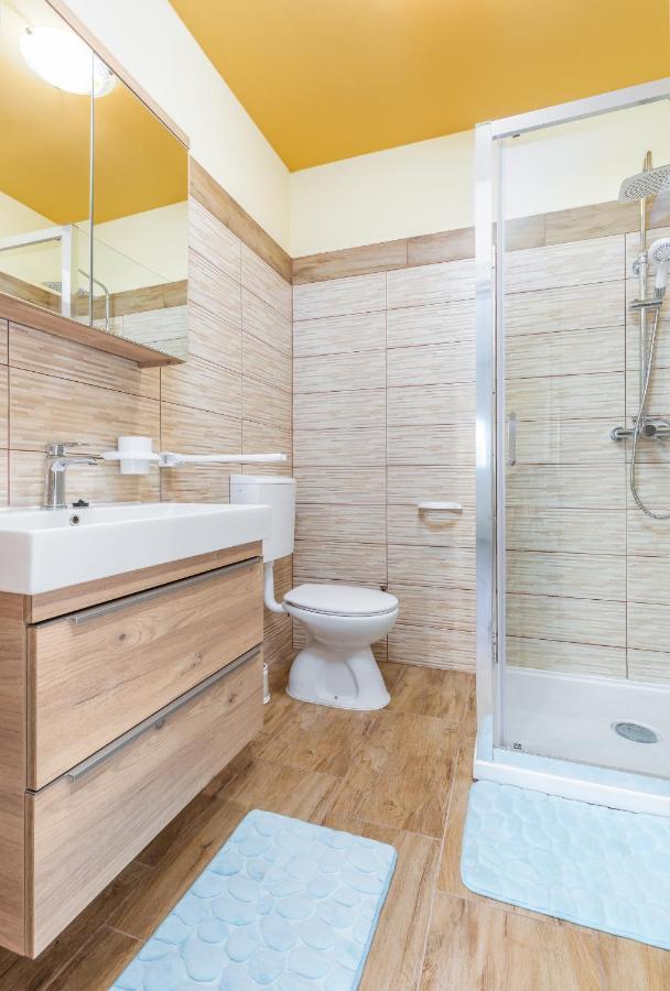 Apartmani Monte Pola Esterno foto